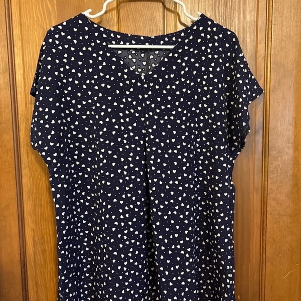 Navy Short Sleeve Heart Print Blouse